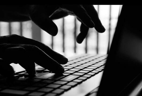 Egy nagy pedofilhálózatot számoltak fel Franciaországban