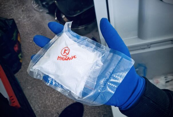 9 kiló kokaint foglaltak le a szlovák-osztrák határnál (Képekkel, videóval)