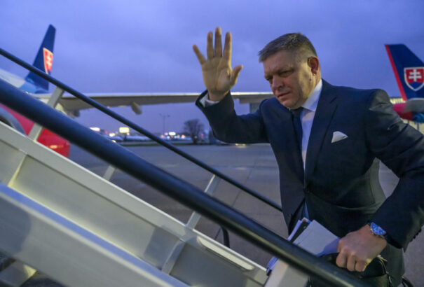 Fico hivatalos látogatásra utazott Örményországba, az államfővel és a kormányfővel is találkozik