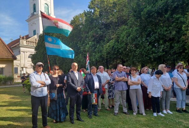Legyen hű a nemzet önmagához – a nemzeti összetartozás napján Juhász György professzor buzdította a felvidéki magyarságot