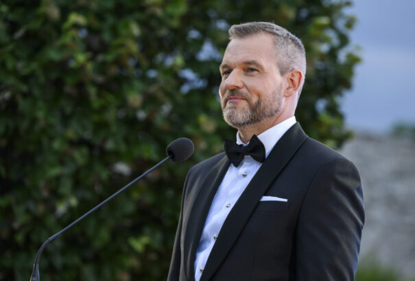 Kerti koncert 200 ezer euróért  – Pellegrini kulturális rendezvénnyel ünnepli első évét a palotában