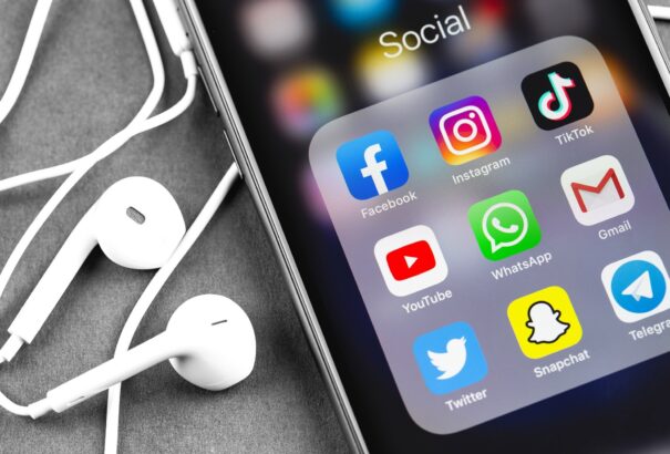 Egyre több szlovákiai polgár gondolkodik a közösségi oldalak elhagyásán