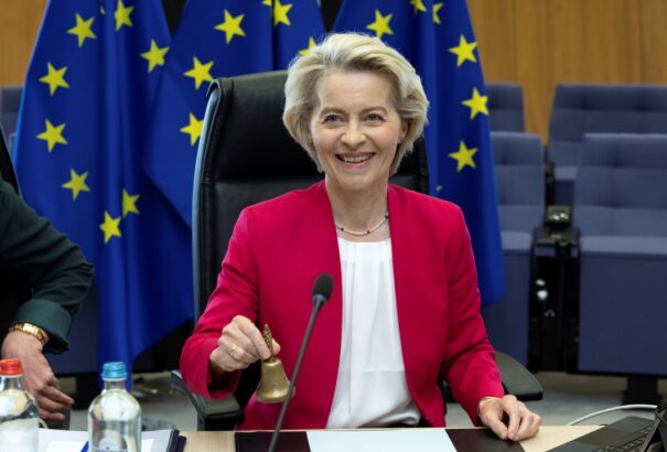 Brüsszel újabb 1 milliárd eurót küld Ukrajnába