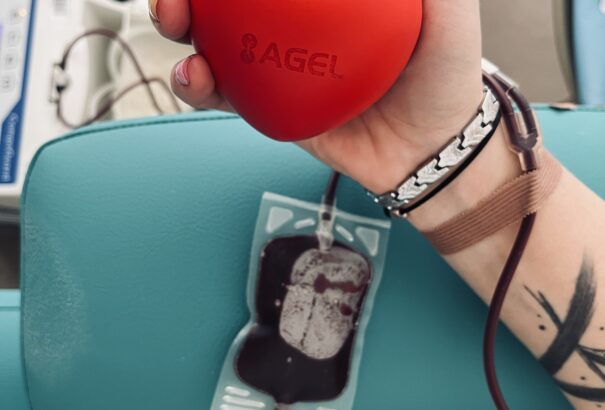 Életmentés nyáron is – az AGEL véradásra buzdít a kritikus hónapokban