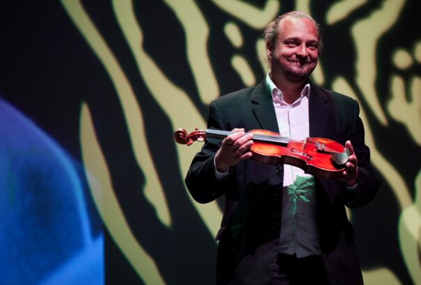 Tizedik alkalommal adták át a Halmos Béla-díjakat – Egy hegedű, amely összemuzsikálta a nemzetet