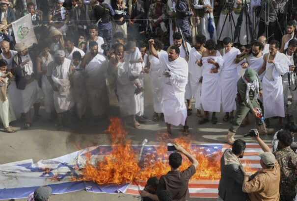 A húszi lázadók is beszállnak az iráni-izraeli háborúba