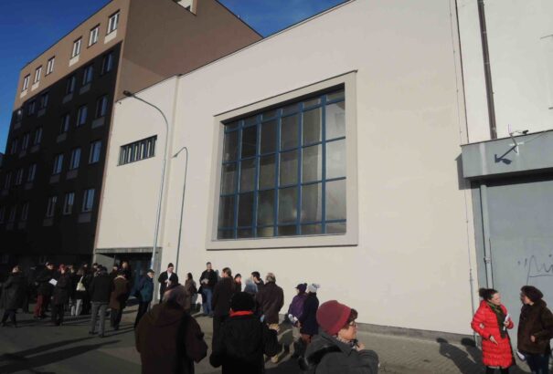 Tizenévesek próbálták felgyújtani a brünni zsinagógát – terrorizmus miatt nyomoznak