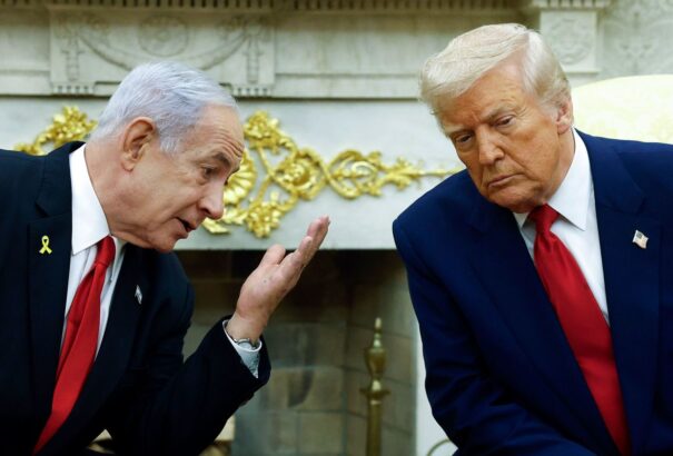 Donald Trump telefonon kérte Netanjahut, hogy ne támadja Iránt