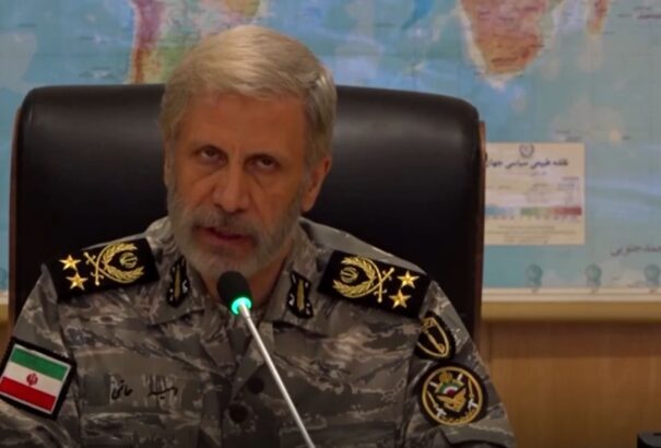 Irán hazárdjátékosnak nevezte Trumpot és figyelmeztette: Elkezdhetted a háborút, de mi fogjuk befejezni