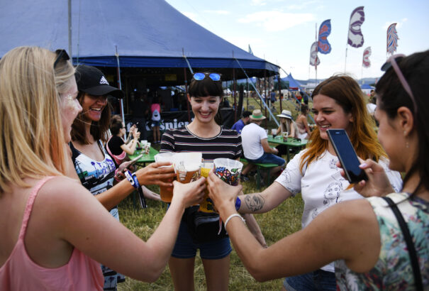 A mentősök szerint a fesztiválokon a hőguta, sérülések és az intoxikációk a leggyakoribb problémák