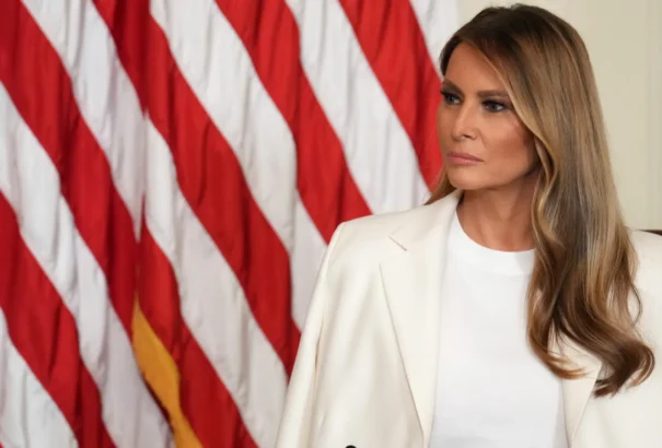 A republikánusok Melanie Trumpról neveznének el egy jelentős operaházat