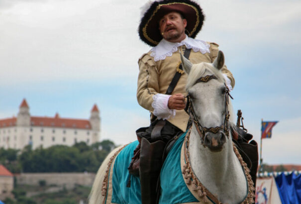 Az idei Pozsonyi Koronázási Napokat III. Károly magyar uralkodó emlékének szentelik