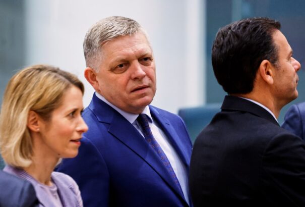 Nincs alku: Fico a szankciós csomagról való szavazás elhalasztását kéri