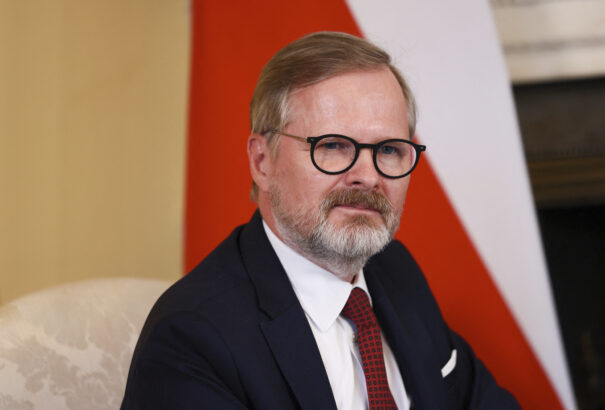 Jövőre jelentős fizetésemelés vár a cseh politikusokra