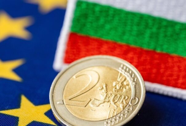 Brüsszel véglegesen jóváhagyta Bulgária csatlakozását az euróövezethez