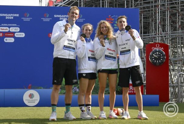 Bronzérmes a magyar vegyes váltó a nyíltvízi vb csapatversenyében