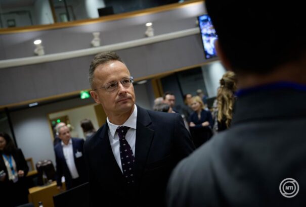 Szijjártó Péter: kitiltottak három ukrán vezetőt Magyarországról