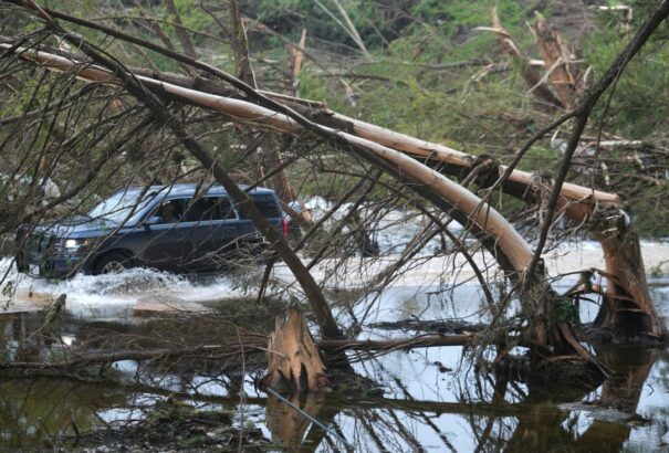 Texasi árvizek: Az áldozatok száma 78-ra emelkedett, mindeközben újabb heves esőzések jöhetnek