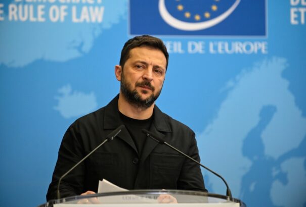 Felmérés: Nem Zelenszkij a legmegbízhatóbb vezető az ukránok szerint