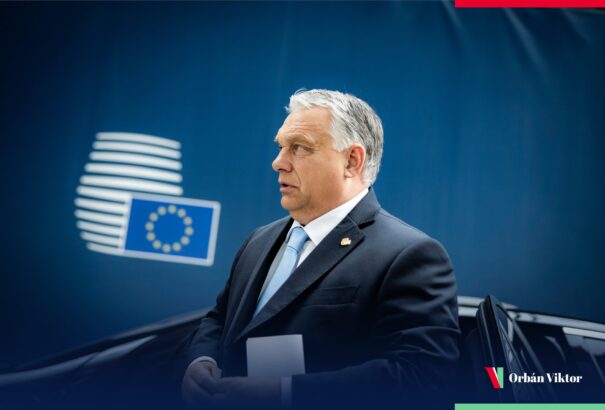 Orbán Viktor üzent von der Leyennek: Ideje távozni