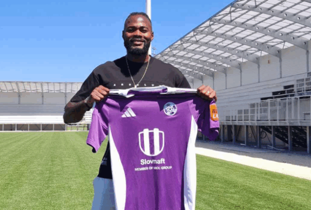 Kongói támadóval erősít a KFC