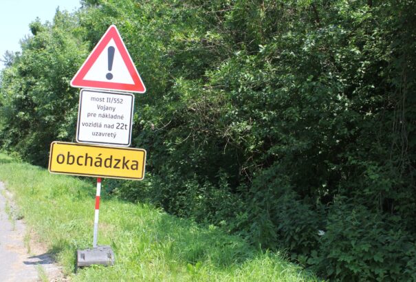 Hídtalanság – Keleten a helyzet változatlan