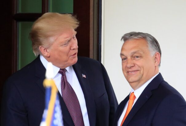 Orbán Viktor Donald Trump meghívására Sarm es-Sejk-be utazik