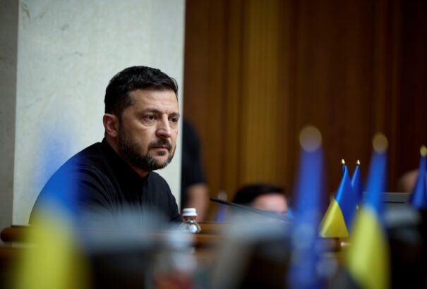 Az ukrán parlament visszaállította a korrupcióellenes hatóságok függetlenségét