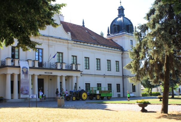 Tóth Ferenc: Štefan Dobó, Kelet-Szlovákia hőse – A tőketerebesi Andrássy-kastély