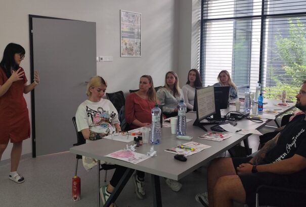 Komáromban a leendő édesanyákra is figyelnek – kétnyelvű szülésfelkészítő kurzust tartanak a kórházban