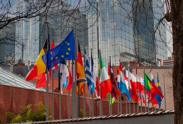 Az EU-tagállamok 127 milliárd euró értékben kérnek védelmi hitelt az új uniós programból