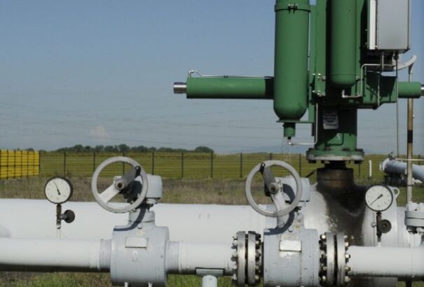 Beszédben bíráljuk, csővezetéken segítjük – Szlovákia újra gázt küld Ukrajnának