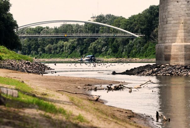 Rekordalacsony vízszintek a Visztulán és a Dunán – súlyos gazdasági következményekkel