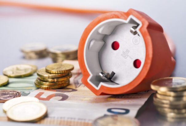 Jön az olcsóbb áram Szlovákiában: az Árszabályozási Hivatal fellépett a spekulánsok ellen