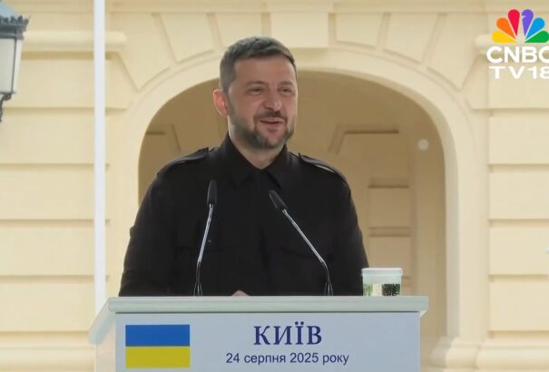 Zelenszkij vigyorogva ismerte el: politikai nyomásgyakorlás céljából támadja a Barátság kőolajvezetéket