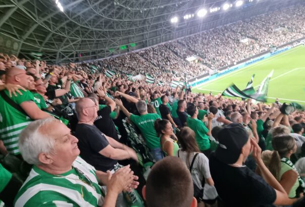 Szijjártó Péter: három konzul lesz jelen a Ferencváros-Qarabag futballmérkőzés helyszínén