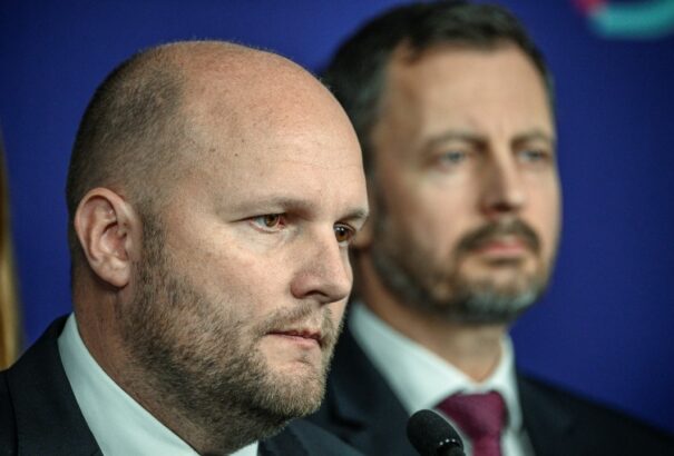 Saját szövetségesei osztották ki Naďot: Hazug, aki átverte a kormányt