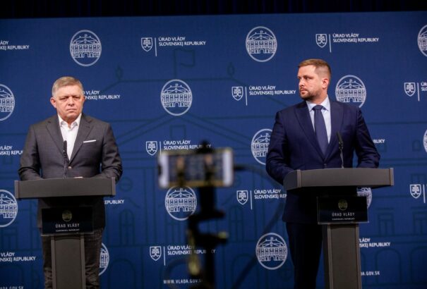 Fico belengette a mentőautó-tender eltörlésének lehetőségét