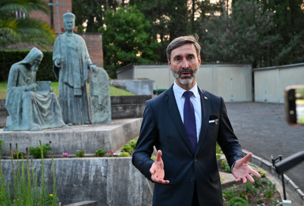 Blanár felszólította az ukránokat, hogy fejezzék be a Barátság kőolajvezeték elleni támadásokat