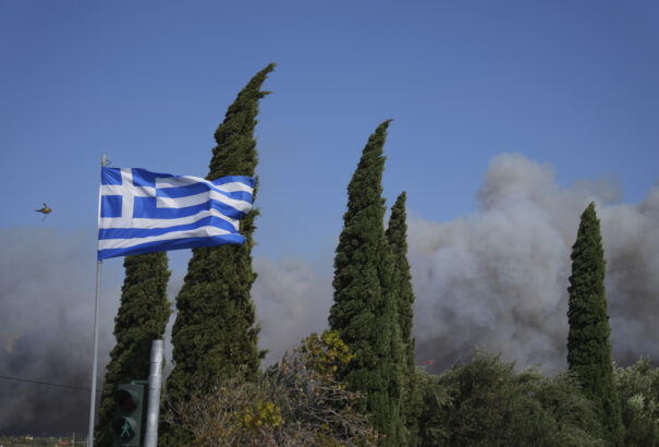 Tüzek Görögországban: több turisták által kedvelt terület is érintett