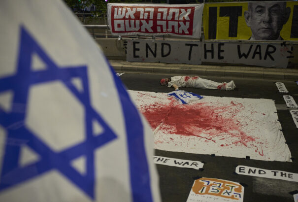 Párizsban berendelték az antiszemita incidenseket kifogásoló amerikai nagykövetet