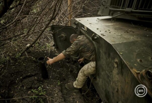 Ukrán vezérkar: az ukrán erők csapást mértek Oroszország brjanszki területén egy szivattyúállomásra