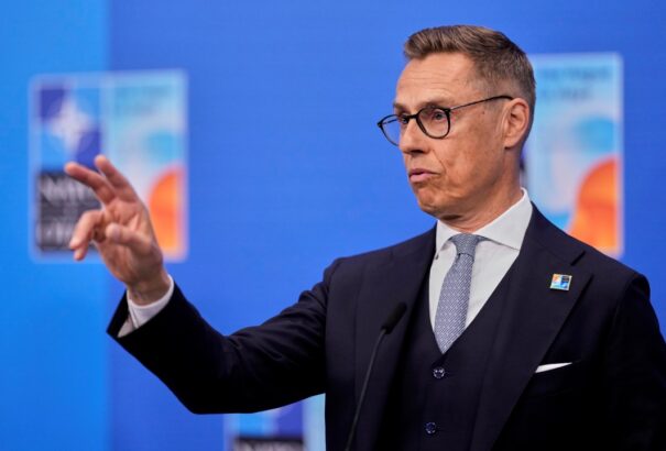 A jégtörők és az ukrajnai tűzszünet is terítéken volt a finn-amerikai elnöki telefonbeszélgetésen