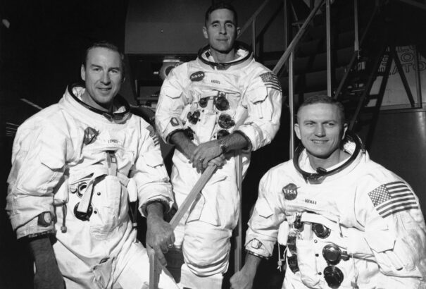 Elhunyt James Lovell, az Apollo 13 legendás parancsnoka