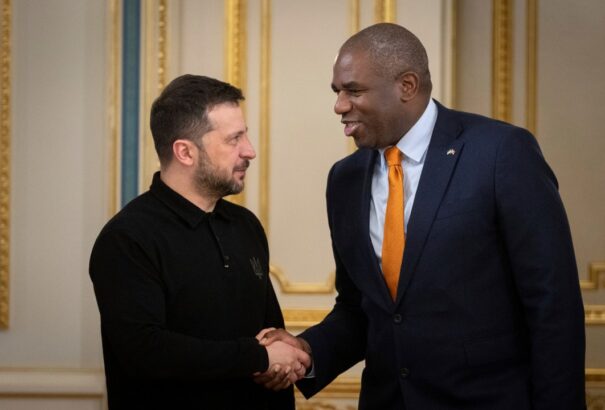 A brit külügyminiszter önmagát hibáztatja Zelenszkij és Trump februári vitája miatt