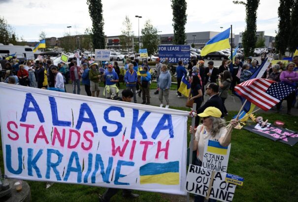 Ukrajna-párti tüntetéseket tartottak Alaszka fővárosában