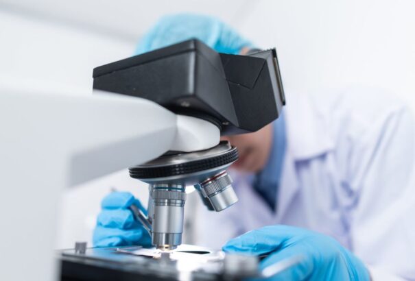 A Munkáltatók Országos Szövetsége felszólította a politikusokat, hogy tiszteljék a tudósok munkáját