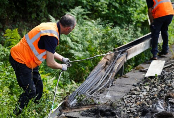 Gyanús tűz bénította meg a vasúti közlekedést Németországban – szabotázs lehet a háttérben