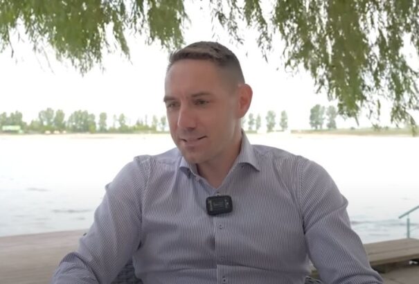 Forró ősz előtt állunk: Gyimesi György a koalíció kihívásairól és az ellenzék stratégiájáról