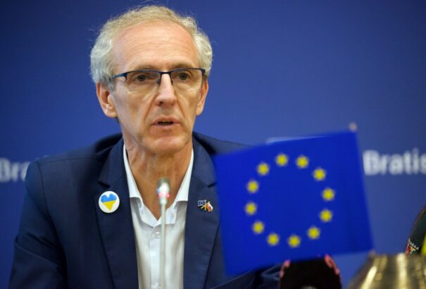 Széthullik a KDH? Az egykori kereszténydemokrata EP-képviselő kilép a pártból